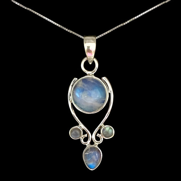 Moonstone Decorative Pendant Necklace