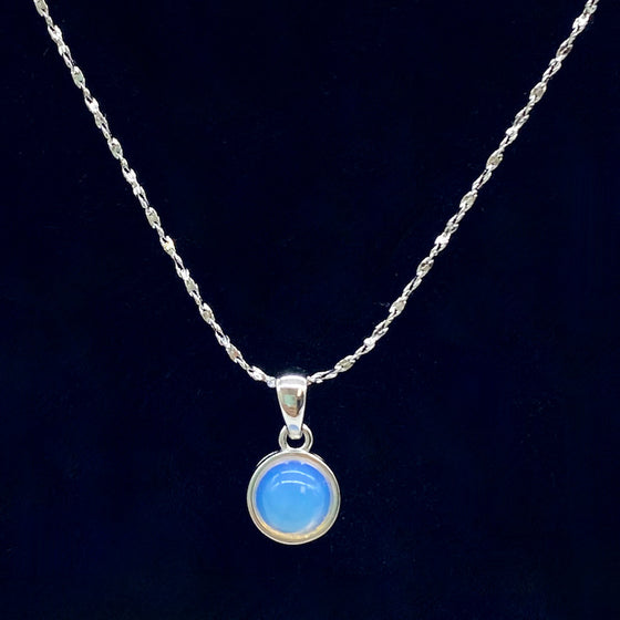 Opaline Pendant Necklace